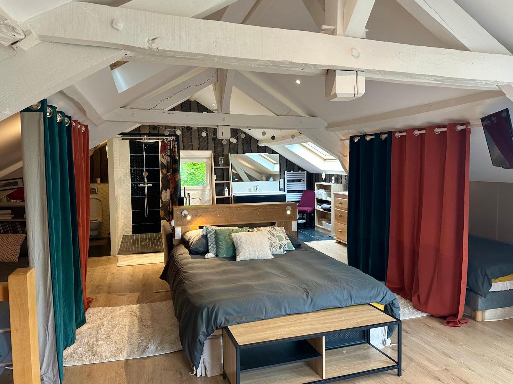 Au Pied Du Frene Holiday home Bourganeuf