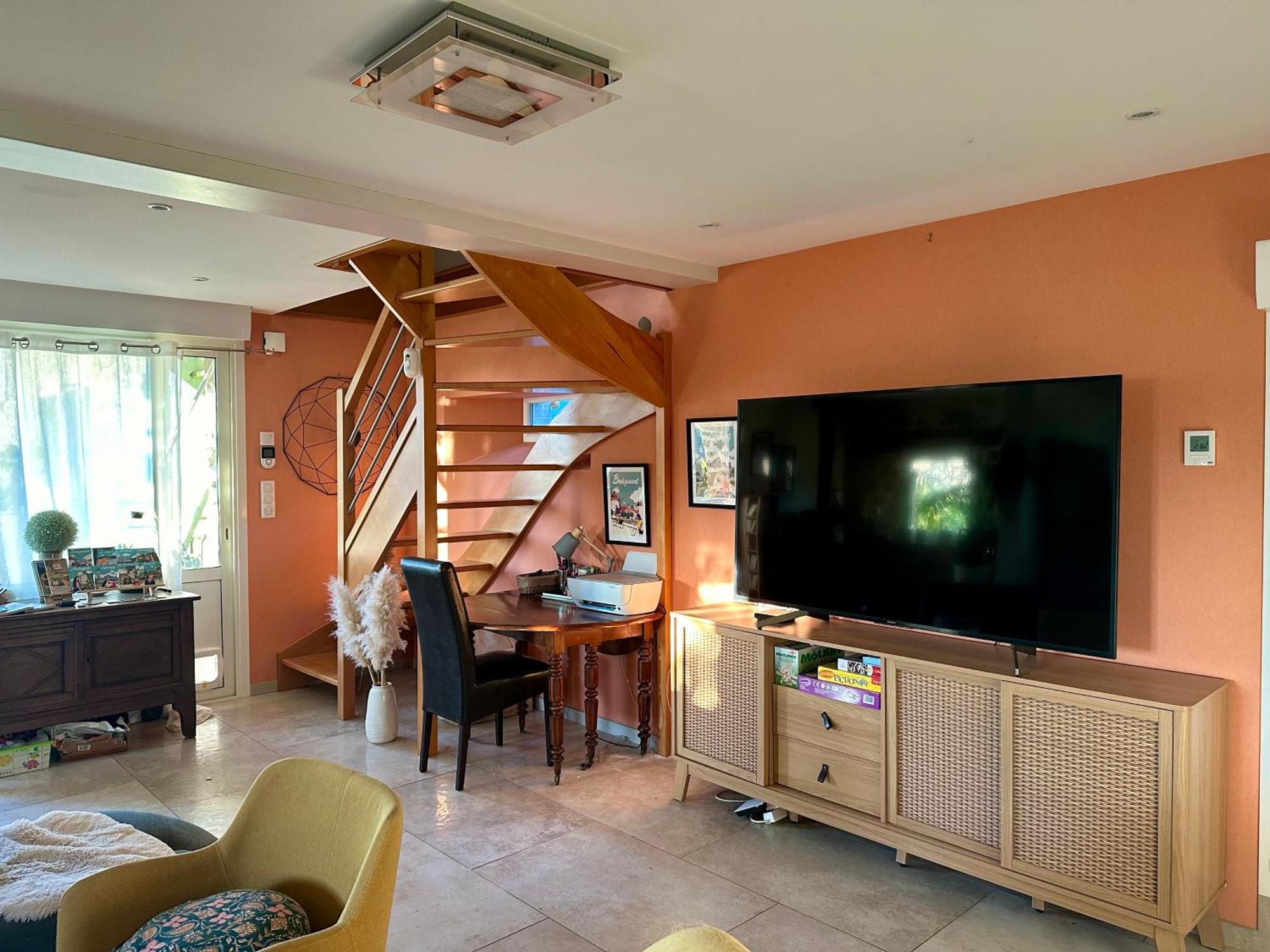 Holiday home Au Pied Du Frene